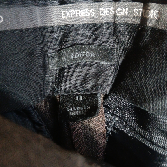 Express The Editor Rayon Blend Cropped Culottes Bermuda Shorts Trousers 0 Xs EUC - Picture 8 of 9